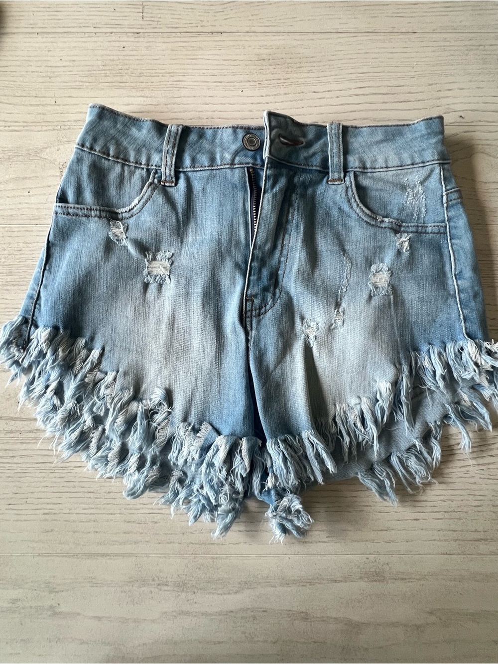Labijou Distressed Frayed Denim Shorts -Small